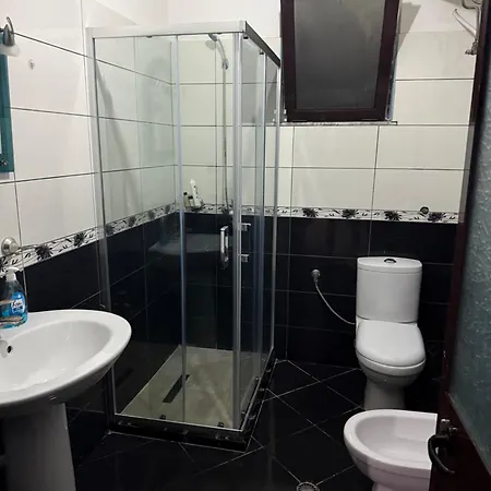 בית הארחה With Garden View *